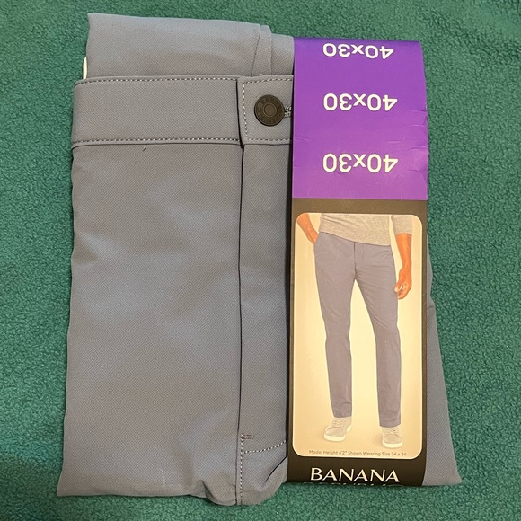 Banana Republic Men’s Flat Front Pant (W40 x L30) - Picture 4 of 7